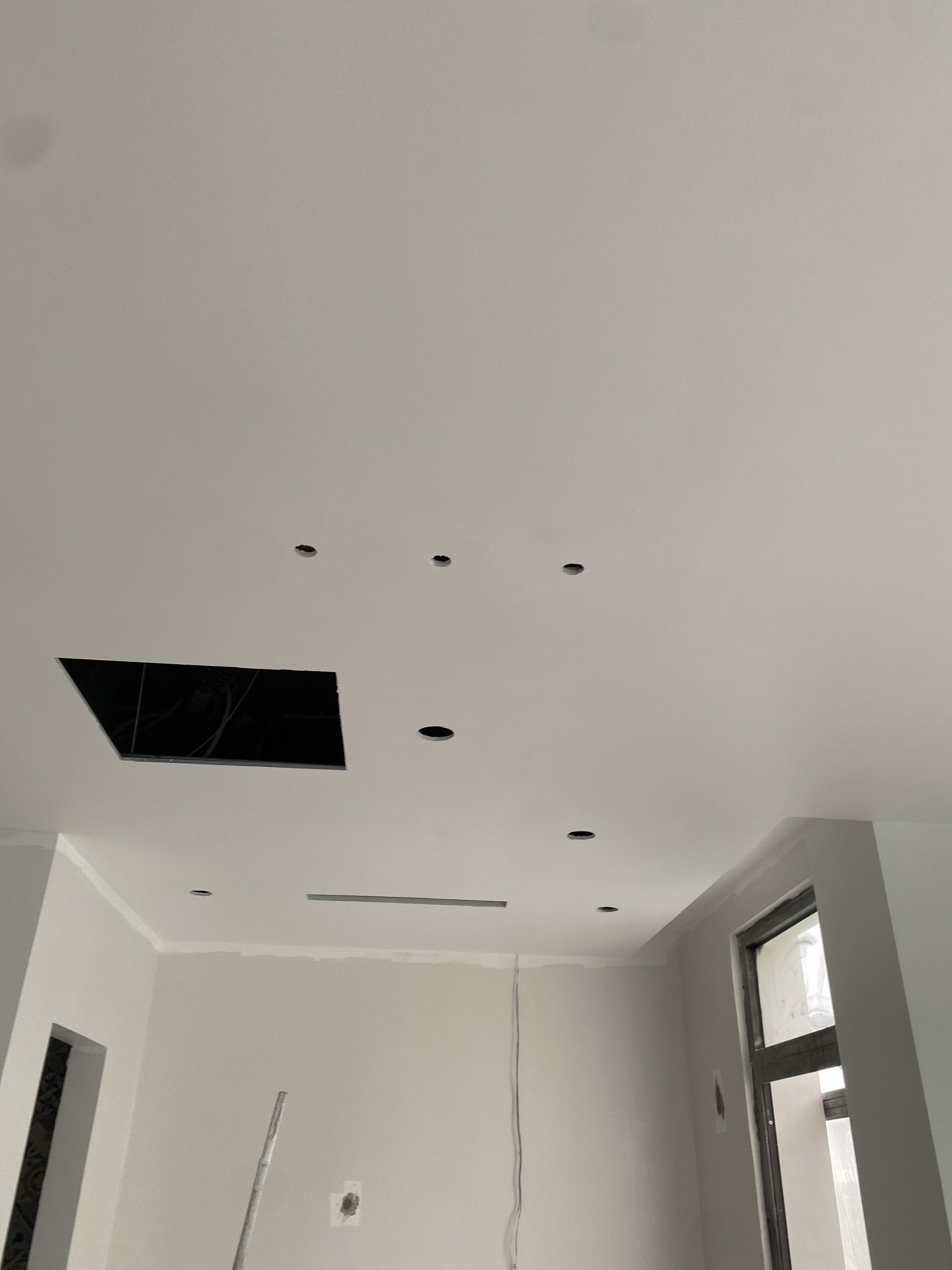 thi công trần nhựa trần thạch cao